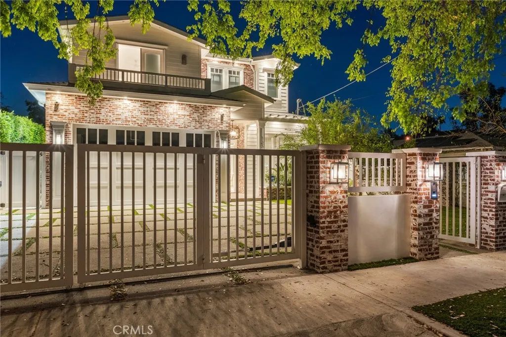 12345 Huston, Valley Village, CA 91607