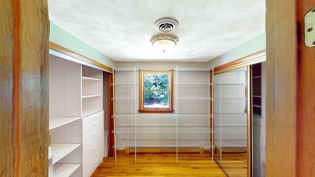 22 Starview Dr, Sudbury, MA 01776