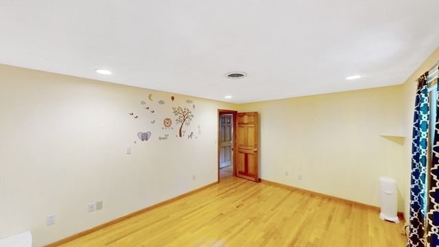 22 Starview Dr, Sudbury, MA 01776