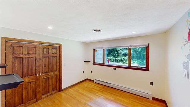 22 Starview Dr, Sudbury, MA 01776