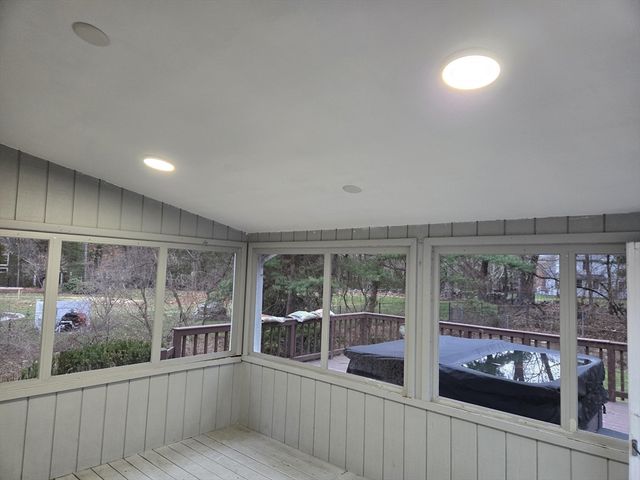 22 Starview Dr, Sudbury, MA 01776
