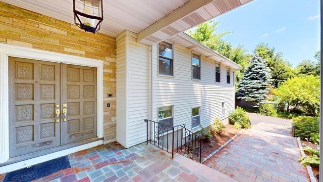 22 Starview Dr, Sudbury, MA 01776