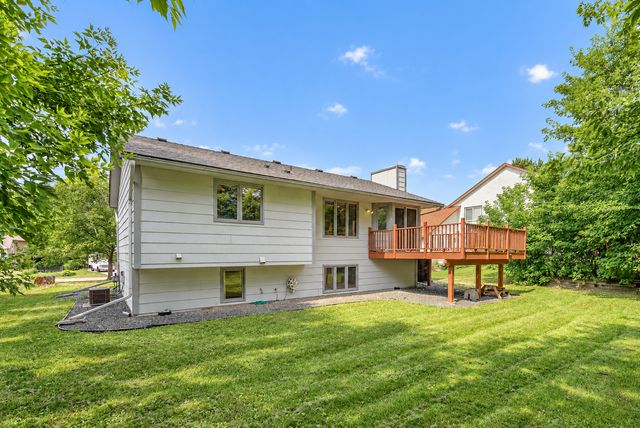 8026 173rd Street W, Lakeville, MN 55044