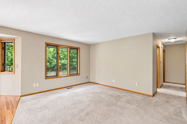 8026 173rd Street W, Lakeville, MN 55044