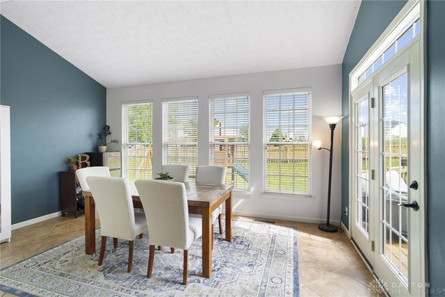 82 Wilbur Lane, Springboro, OH 45066
