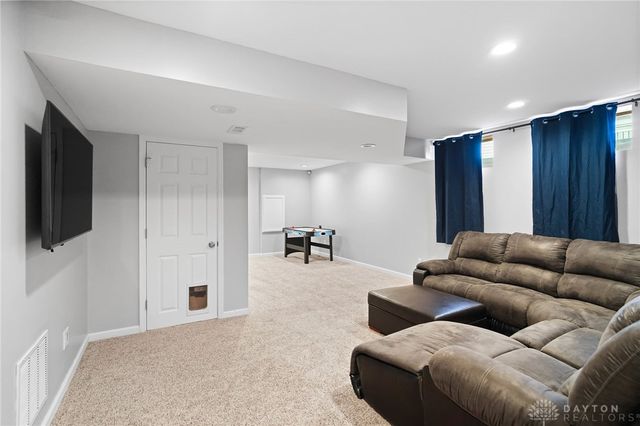 82 Wilbur Lane, Springboro, OH 45066