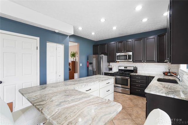 82 Wilbur Lane, Springboro, OH 45066