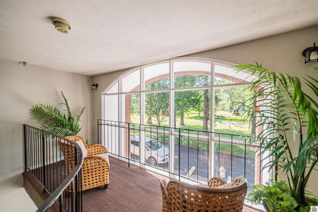 2949 HARRISON ST-UNIT 207, Paducah, KY 42001