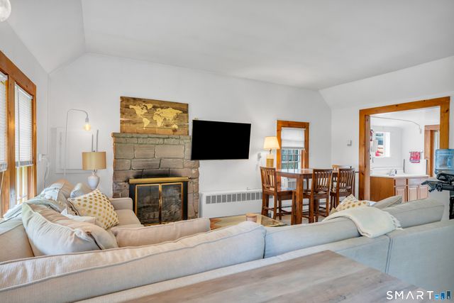 67 Blakeman Road, Madison, CT 06443