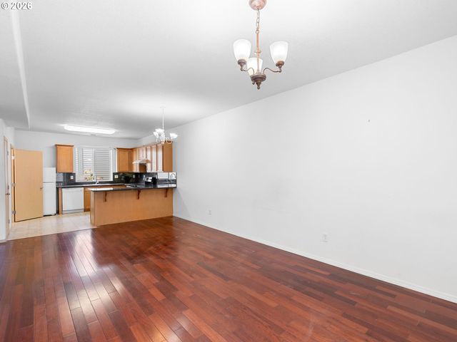 6724 Se 81ST Ave, Portland, OR 97206