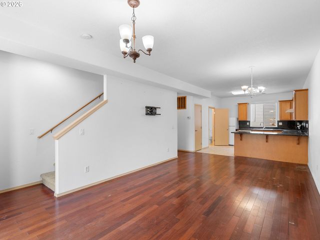 6724 Se 81ST Ave, Portland, OR 97206