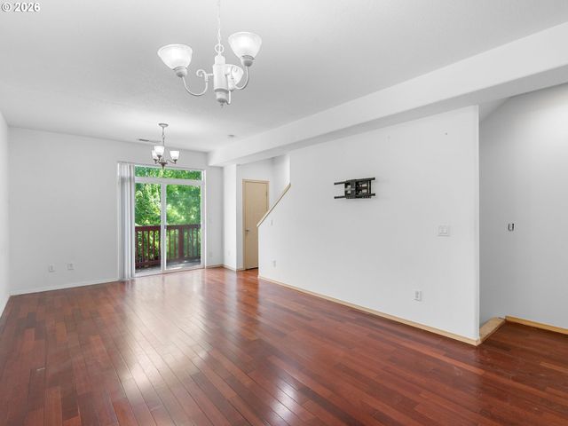 6724 Se 81ST Ave, Portland, OR 97206