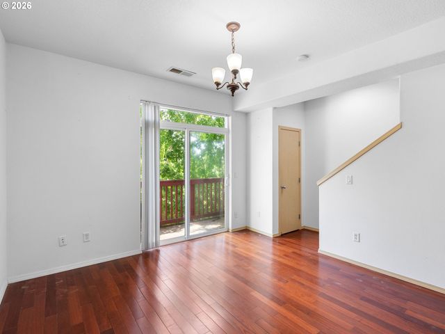 6724 Se 81ST Ave, Portland, OR 97206