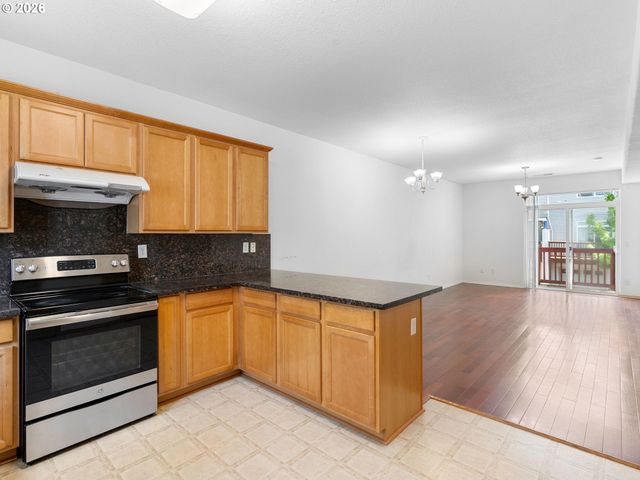 6724 Se 81ST Ave, Portland, OR 97206