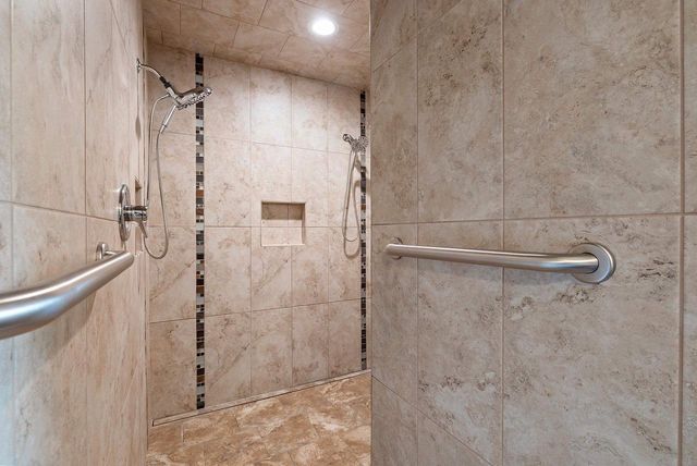 1441 AVA HOPE COURT, De Pere, WI 54115
