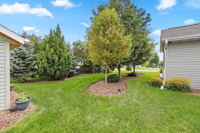 1441 AVA HOPE COURT, De Pere, WI 54115