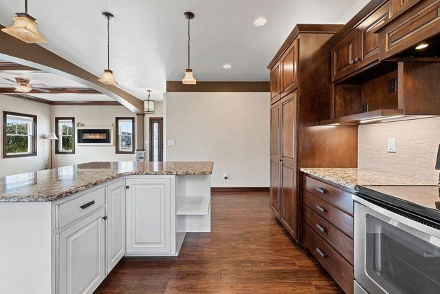 1441 AVA HOPE COURT, De Pere, WI 54115