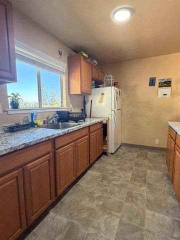 1 Sunset Cir, Colfax, CA 95713