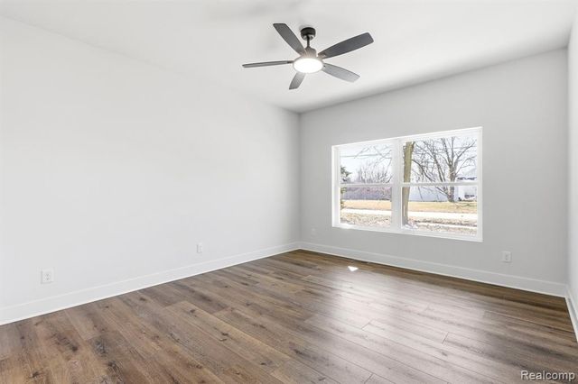 26827 Alma Street, Chesterfield, MI 48051