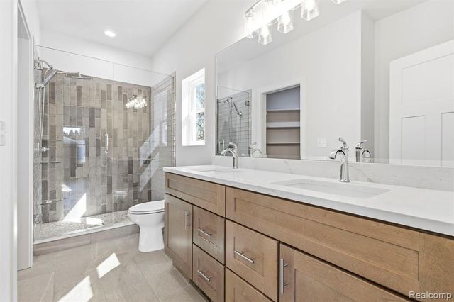 26827 Alma Street, Chesterfield, MI 48051