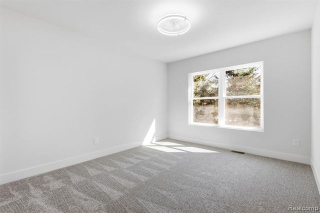 26827 Alma Street, Chesterfield, MI 48051