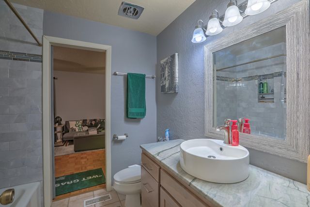 1005 MORINA Court NE, Albuquerque, NM 87112