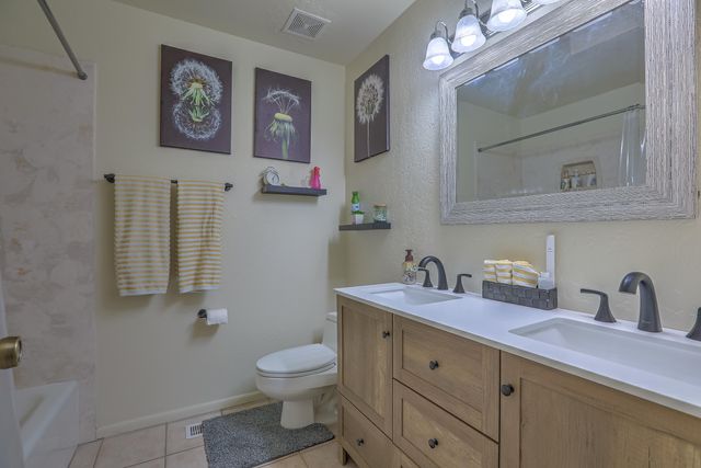 1005 MORINA Court NE, Albuquerque, NM 87112