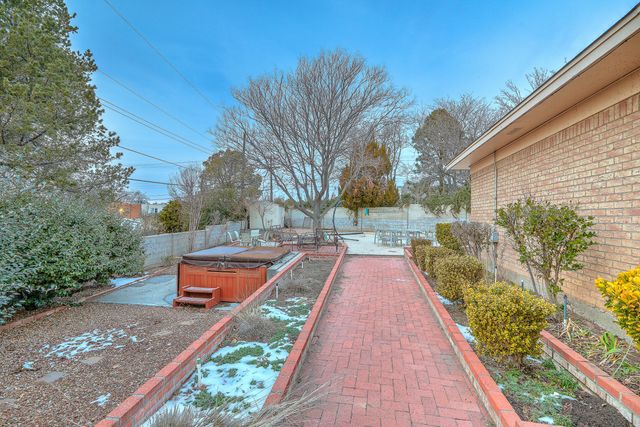 1005 MORINA Court NE, Albuquerque, NM 87112