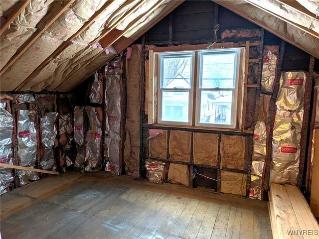 218 Alaska Street, Cheektowaga, NY 14206