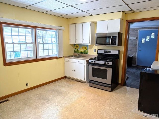 218 Alaska Street, Cheektowaga, NY 14206