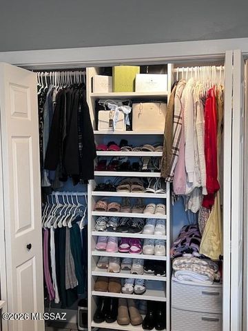 6319 W Illinois Street, Tucson, AZ 85735