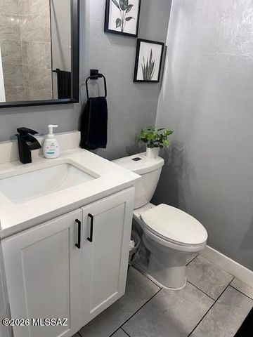 6319 W Illinois Street, Tucson, AZ 85735