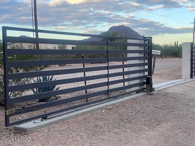 6319 W Illinois Street, Tucson, AZ 85735