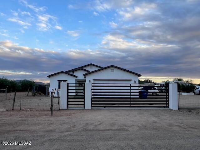 6319 W Illinois Street, Tucson, AZ 85735