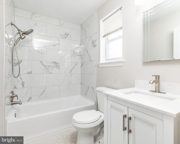 2606 SALEM DR, Wilmington, DE 19808