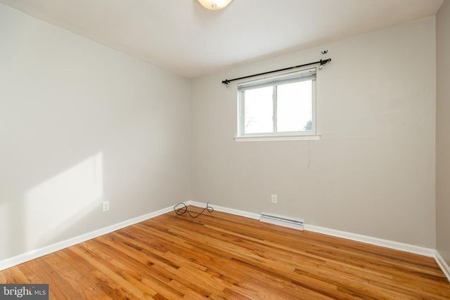 2606 SALEM DR, Wilmington, DE 19808