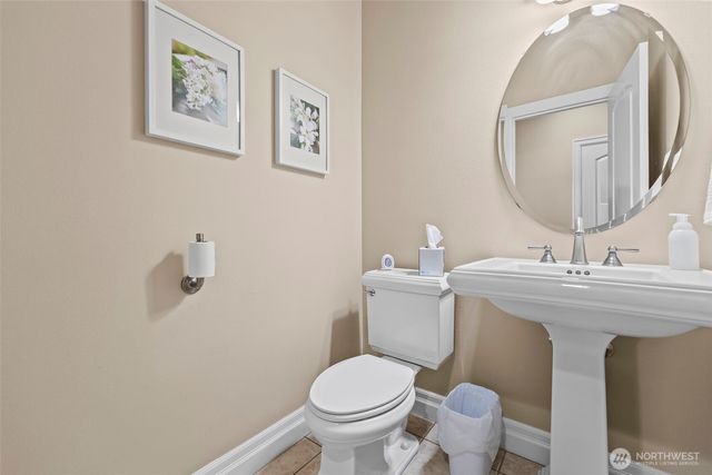 1559 Bay Hill Avenue, Fircrest, WA 98466