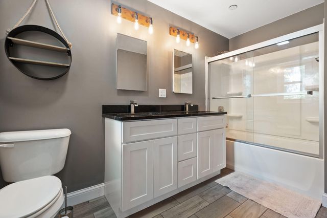 1236 S Decatur Street, Hobart, IN 46342