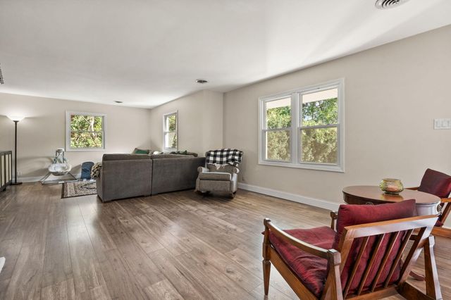 1236 S Decatur Street, Hobart, IN 46342