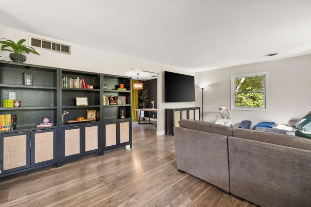 1236 S Decatur Street, Hobart, IN 46342