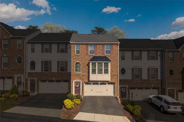 506 Aprilmae Way, Ross Twp, PA 15237