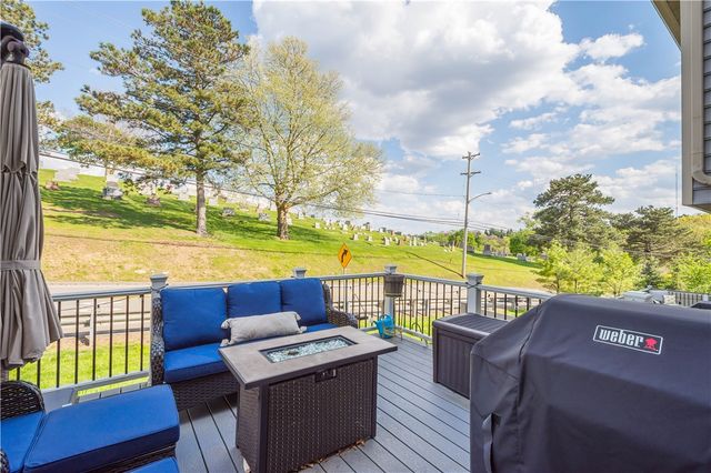 506 Aprilmae Way, Ross Twp, PA 15237