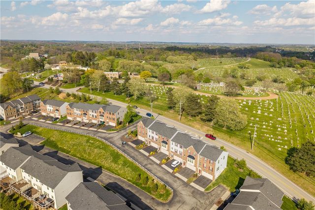 506 Aprilmae Way, Ross Twp, PA 15237