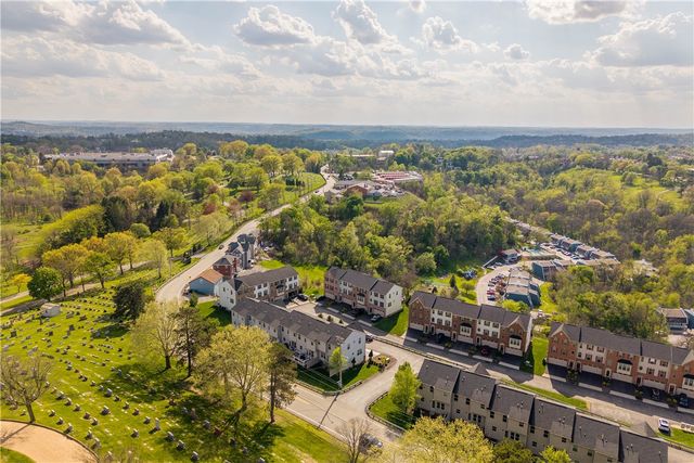 506 Aprilmae Way, Ross Twp, PA 15237
