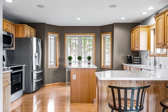 21563 Wolfe Run LANE, Galesville, WI 54630