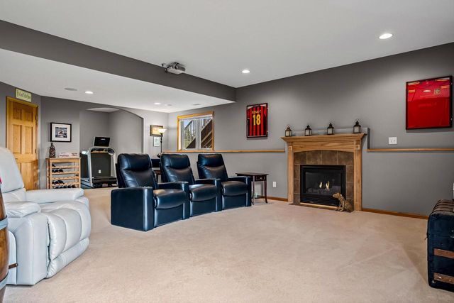 21563 Wolfe Run LANE, Galesville, WI 54630