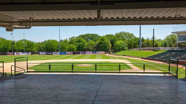 2224 Waters Edge Drive 1114, Schaumburg, IL 60173