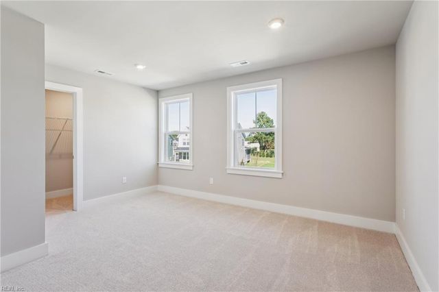 122 Robert Bruce RD, Poquoson, VA 23662