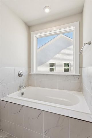 122 Robert Bruce RD, Poquoson, VA 23662