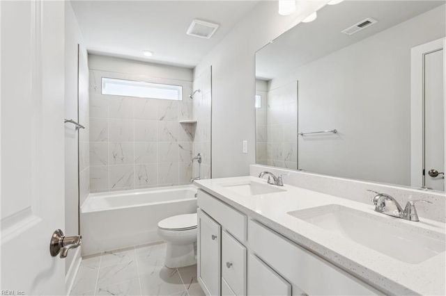 122 Robert Bruce RD, Poquoson, VA 23662